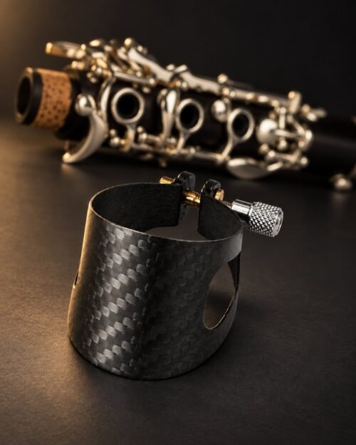 Home Gleichweit by Carbonissimo carbon fiber clarinet ligature